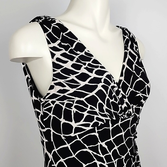 Lauren Ralph Lauren Faux Wrap Sleeveless Dress V Neckline Black White Size 8 - Picture 3 of 12